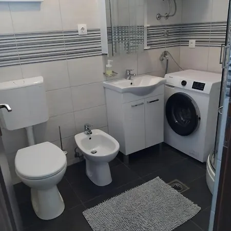 Suzana Apartament *