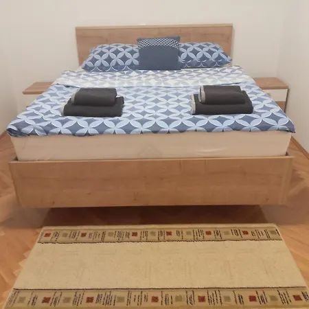 Suzana Appartement *