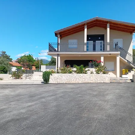 Suzana Apartament Crikvenica