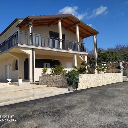Suzana Apartment Crikvenica
