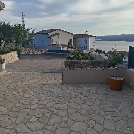 Suzana Apartman Crikvenica
