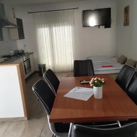 Suzana Apartment Crikvenica