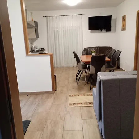 Suzana Apartment Crikvenica